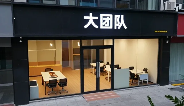 艺术装饰画在现代家具中的融合趋势